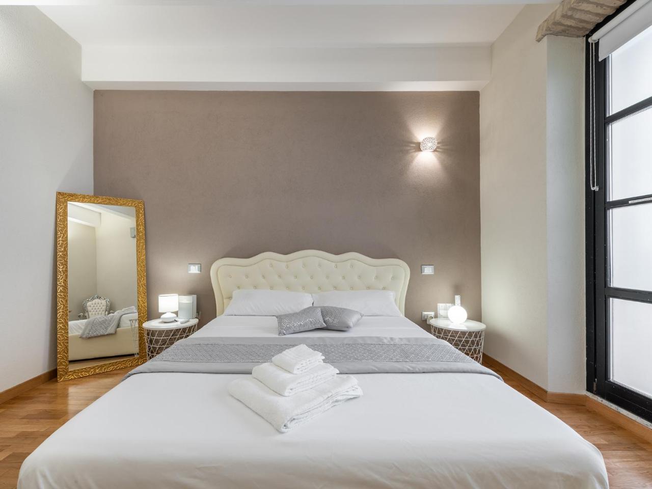 Suite Martini Al Castello Cagliari Luaran gambar