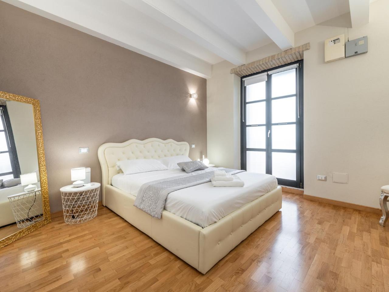 Suite Martini Al Castello Cagliari Luaran gambar